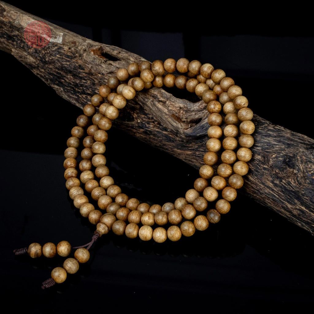 Vòng Trầm Tự Nhiên