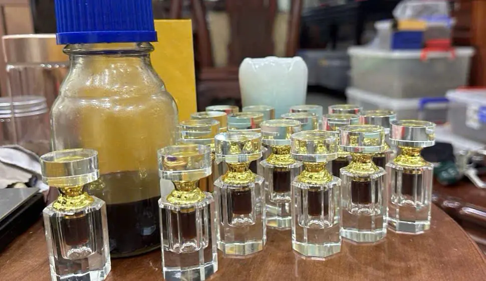 Tinh Dầu Trầm Hương